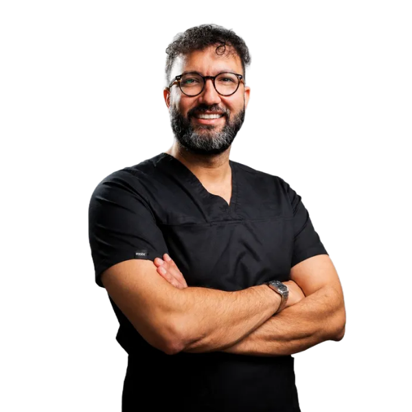Dr. Arash Razavi